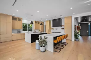 16702 La Maida St, Encino, CA 91436 - Photo 15