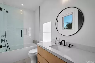 16702 La Maida Street, Encino, CA 91436 - Photo 35