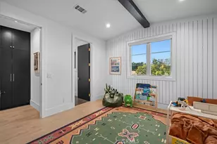 16702 La Maida St, Encino, CA 91436 - Photo 39