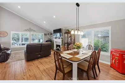 25823 Lochmoor, Valencia, CA 91355 - Photo 9