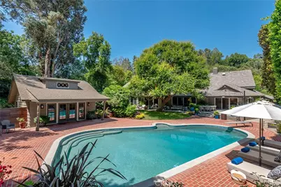15946 Woodvale, Encino, CA 91436 - Photo 39