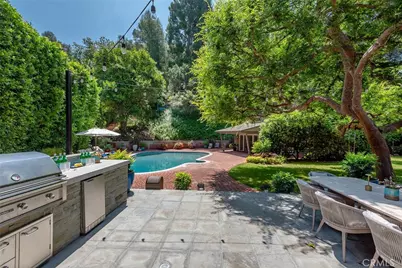 15946 Woodvale, Encino, CA 91436 - Photo 35