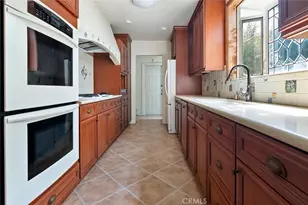 826 N Valley, Burbank, CA 91505 - Photo 9