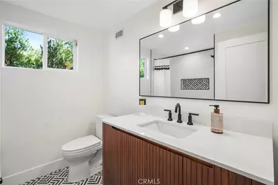 17177 Superior St, Northridge, CA 91325 - Photo 33