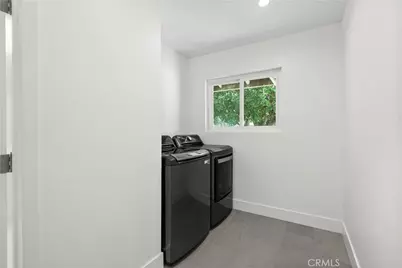 17177 Superior St, Northridge, CA 91325 - Photo 19