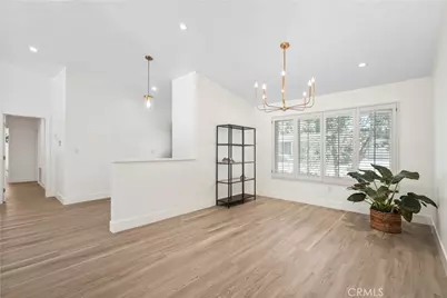 17177 Superior St, Northridge, CA 91325 - Photo 9