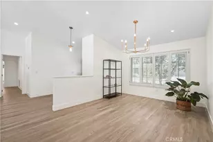 17177 Superior St, Northridge, CA 91325 - Photo 9