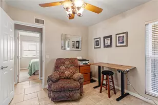 27643 Saffron Ln, Saugus, CA 91350 - Photo 13