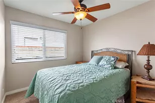 27643 Saffron Ln, Saugus, CA 91350 - Photo 15