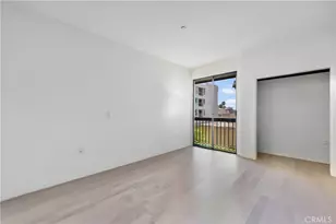 324 N Palm Dr, Beverly Hills, CA 90210 - Photo 23