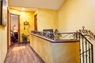 650 Ivywood Ln, Simi Valley, CA 93065 - Photo 17