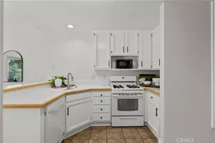 28143 Seco Canyon Rd, Saugus, CA 91390 - Photo 11