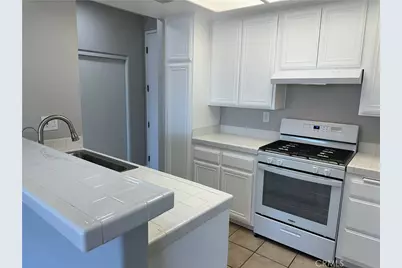 16940 Chatsworth Street #206, Granada Hills, CA 91344 - Photo 15