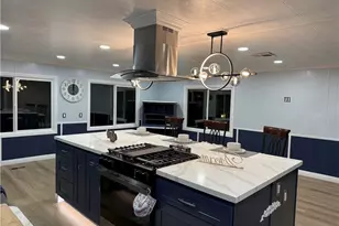 8801 Eton Ave, Canoga Park, CA 91304 - Photo 21