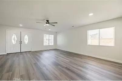 45123 Palm, Lancaster, CA 93535 - Photo 9