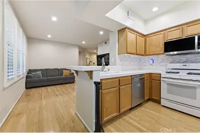 24136 Victoria Lane #29, Valencia, CA 91355 - Photo 9