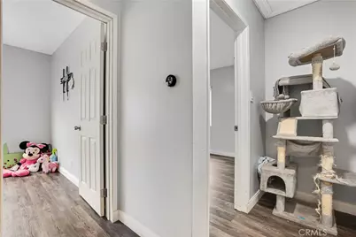 8134 Burnet, Panorama City, CA 91402 - Photo 13
