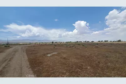 1800 Victor Avenue, Mojave, CA 93501 - Photo 5
