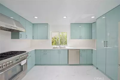 5333 Zelzah Avenue #102, Encino, CA 91316 - Photo 3