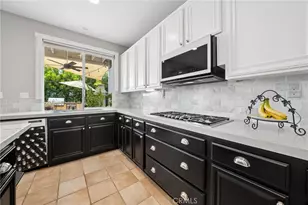 26044 Bates Pl, Stevenson Ranch, CA 91381 - Photo 13