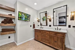5943 Salamea Ave, Woodland Hills, CA 91367 - Photo 37