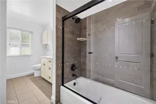 5943 Salamea Ave, Woodland Hills, CA 91367 - Photo 47