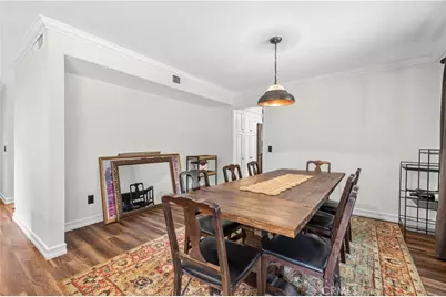 5943 Salamea Avenue, Woodland Hills, CA 91367 - Photo 11