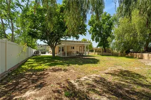 20036 Carson Ct, Saugus, CA 91390 - Photo 41
