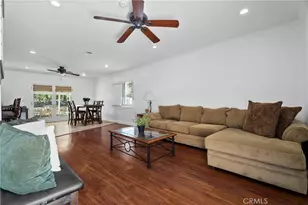 20036 Carson Ct, Saugus, CA 91390 - Photo 11
