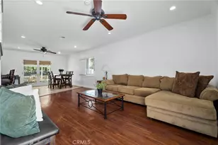 20036 Carson Ct, Saugus, CA 91390 - Photo 11