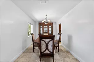 20036 Carson Ct, Saugus, CA 91390 - Photo 9