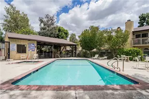 6746 Encino Ave, Lake Balboa, CA 91406 - Photo 31