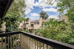 6746 Encino Ave, Lake Balboa, CA 91406 - Photo 27