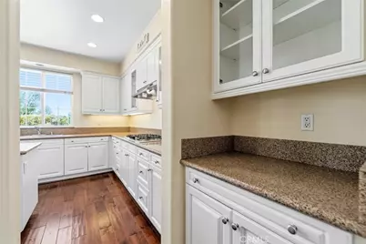 26807 Cottonwood Court, Valencia, CA 91381 - Photo 23