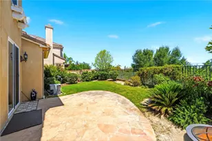 26807 Cottonwood Ct, Valencia, CA 91381 - Photo 37