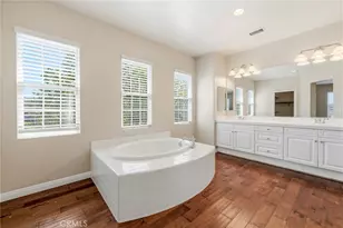 26807 Cottonwood Ct, Valencia, CA 91381 - Photo 35