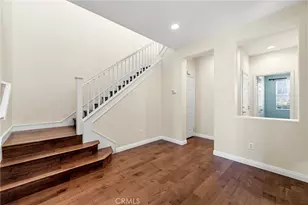 26807 Cottonwood Ct, Valencia, CA 91381 - Photo 7