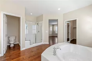26807 Cottonwood Ct, Valencia, CA 91381 - Photo 37