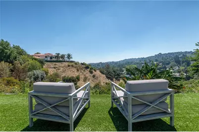 3666 Sapphire Drive, Encino, CA 91436 - Photo 21