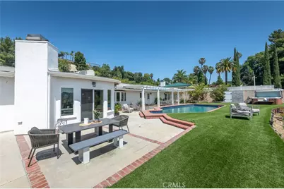 3666 Sapphire Drive, Encino, CA 91436 - Photo 23
