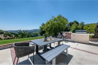 3666 Sapphire Drive, Encino, CA 91436 - Photo 23