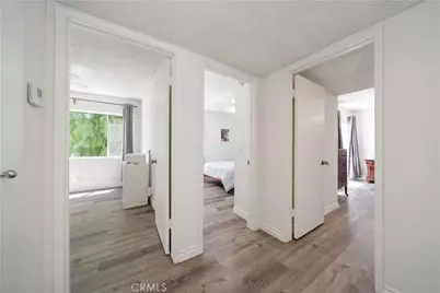 18515 Mayall #D, Northridge, CA 91324 - Photo 17