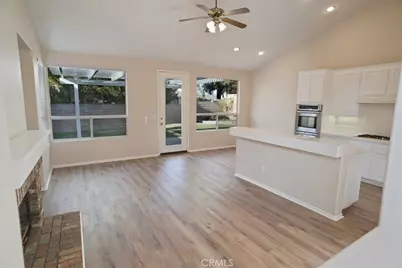 27481 Bridgewater Drive, Valencia, CA 91354 - Photo 7