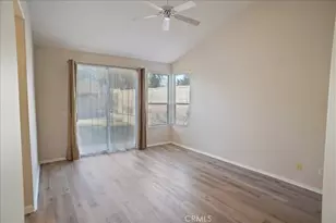 27481 Bridgewater Dr, Valencia, CA 91354 - Photo 9