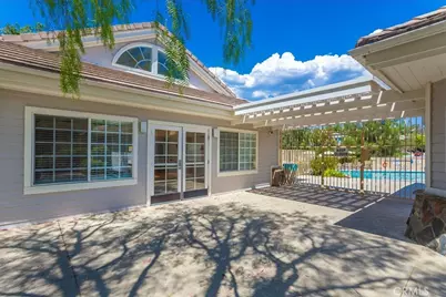 27481 Bridgewater Drive, Valencia, CA 91354 - Photo 21