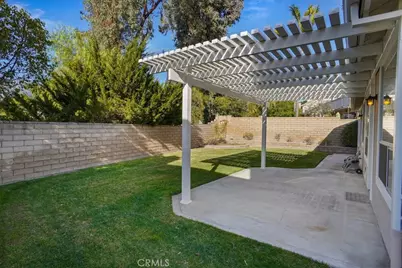 27481 Bridgewater Drive, Valencia, CA 91354 - Photo 15