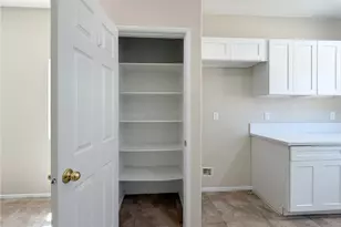 44115 Greentree Ct, Lancaster, CA 93535 - Photo 11