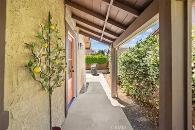 25556 Alicante Drive, Valencia, CA 91355 - Photo 19