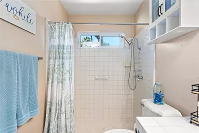 33 N Madrid, Newbury Park, CA 91320 - Photo 17