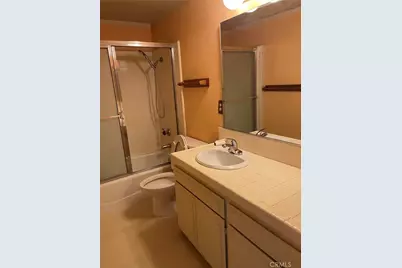 141 N Parkwood Ave #7, Pasadena, CA 91107 - Photo 9